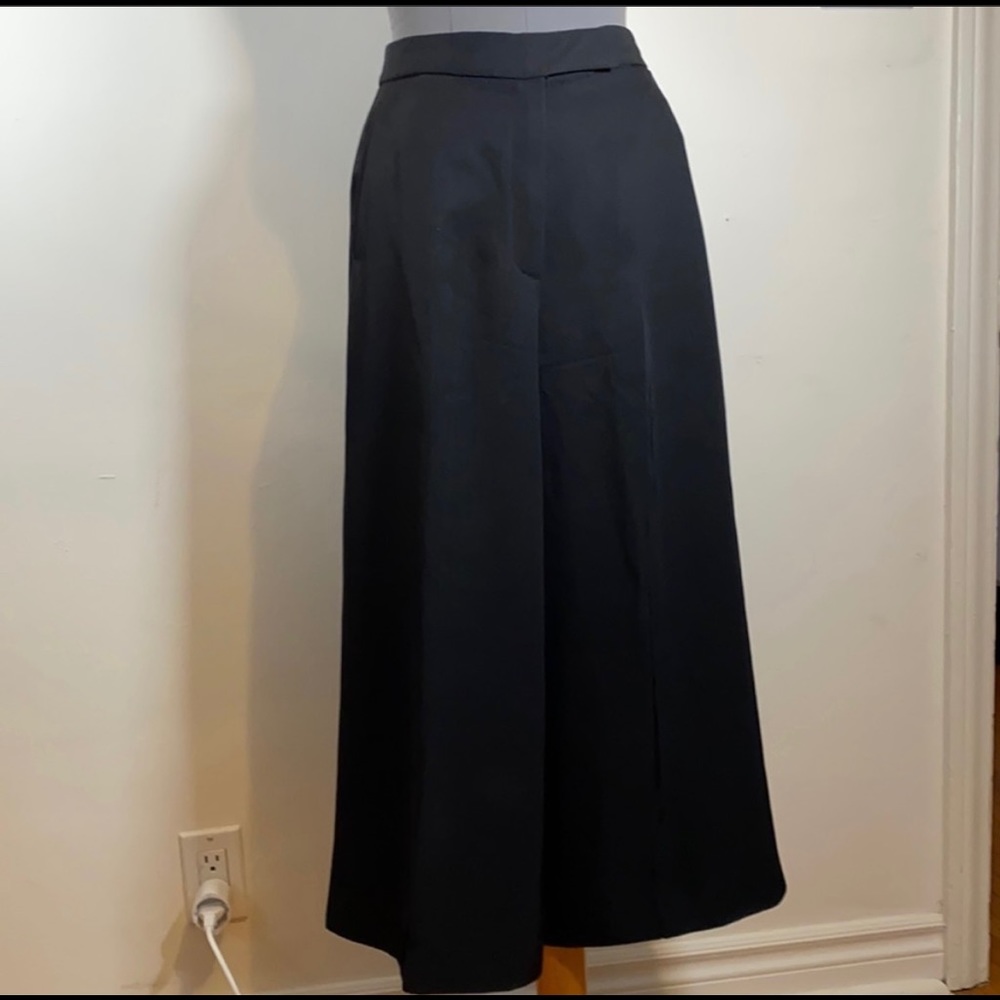 Zara ( Massimo Dutti sister brand) inditex 7/8 wide leg pants, size 2 , black